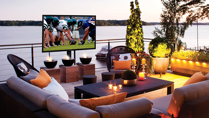 Bring Inside Tech Out To Your Backyard, Best Outdoor Tv Setup