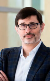NealSample_Headshot