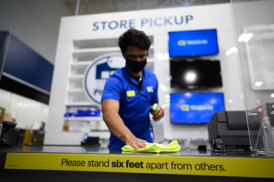 Best Buy tests remodeled stores during busy holiday season